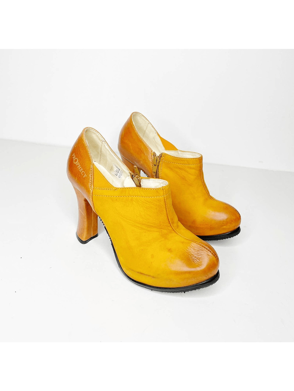 Prophecy Our Secret womens ankle bootie orange leather heeled boot EUR 37 US 7